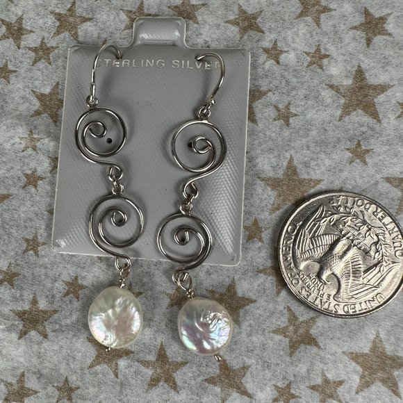NWOT Real Silver & Genuine Coin Pearl Dangling Earrings - Picture 4 of 4